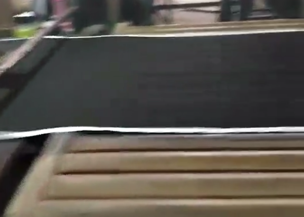 三元乙丙防水卷材車(chē)間